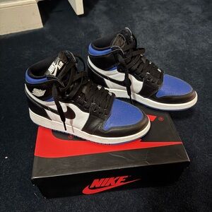Jordan 1 royal toe